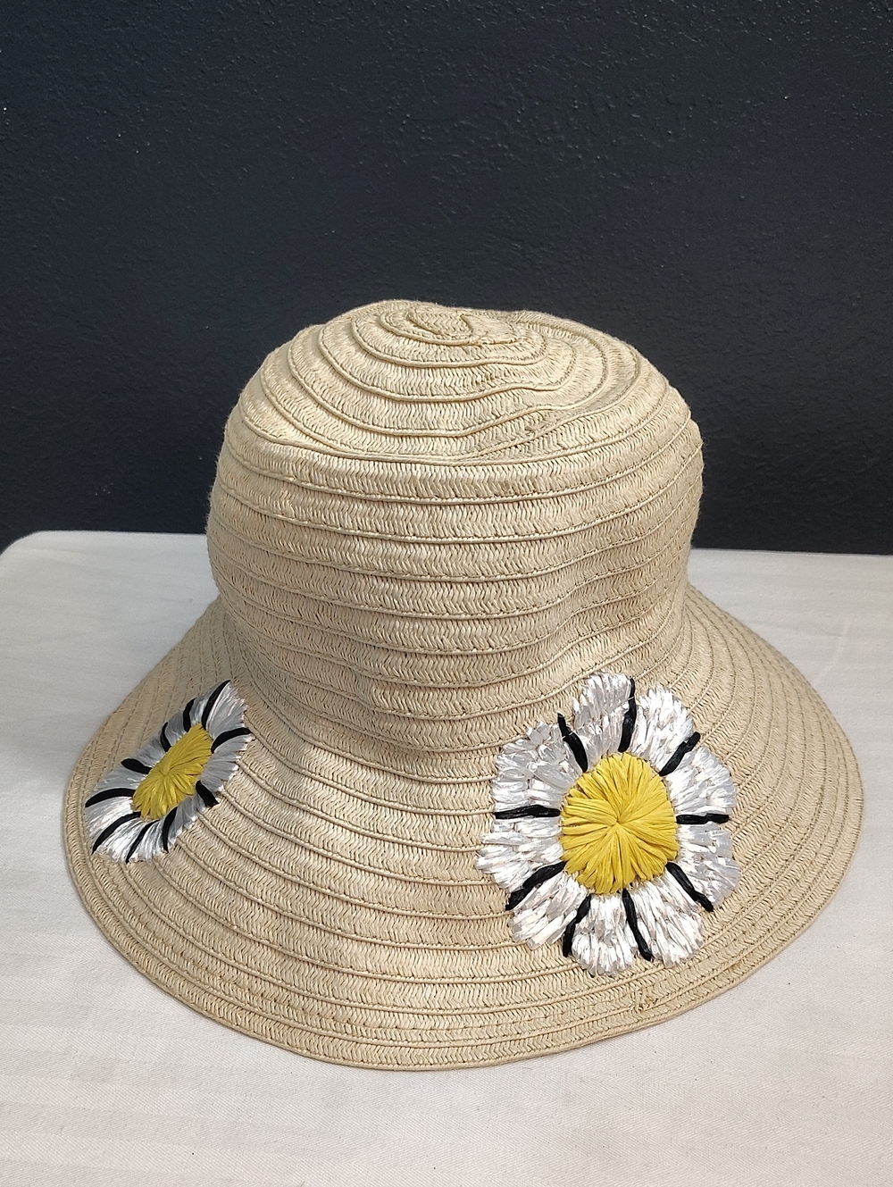 Women’s Beige Paper Sun Hat with Yellow & White Daisy Embellishments
